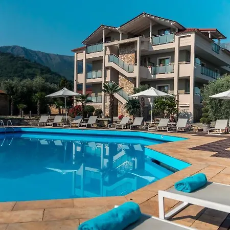 Korina 3*