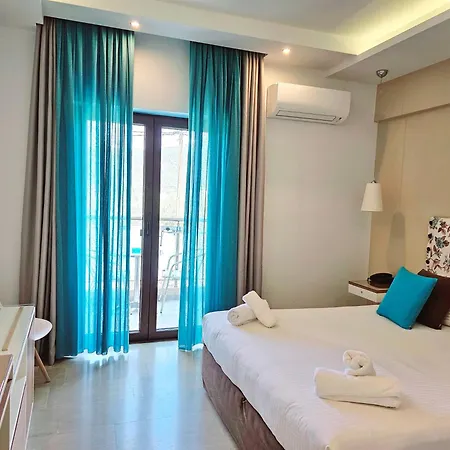 Korina Hotel 3*