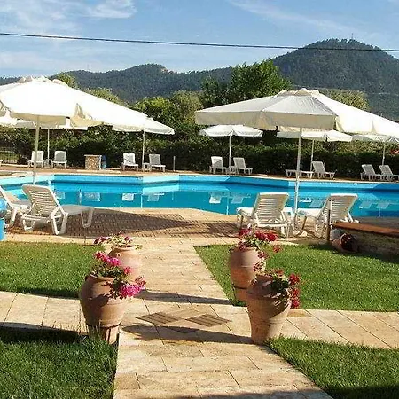 Korina Hotel 3*